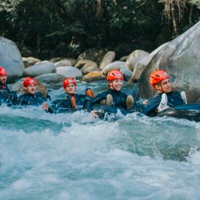 Tubing Familiar En San Rafael y Guatapé
