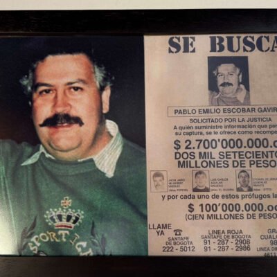 The Legacy of Pablo Escobar: Full Day Guatapé History Tour